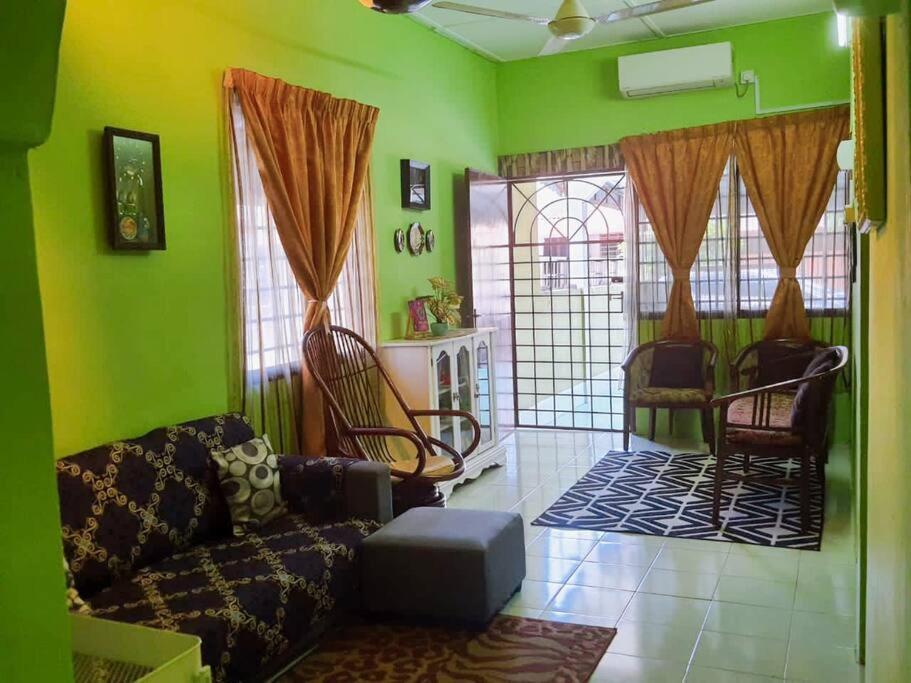 Holiday home Syukur *